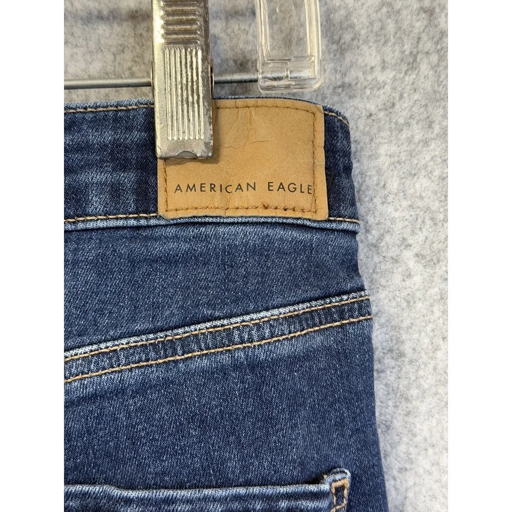 American Eagle Outfitters Women's Size 4 X-Short Dark‎ Wash Next Level Stretch